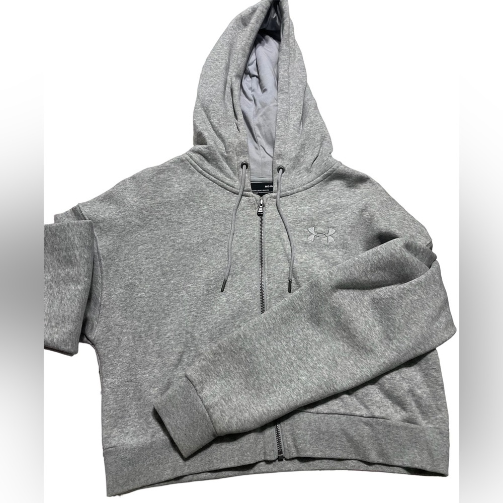 Under Armour Women’s full zip up jacket